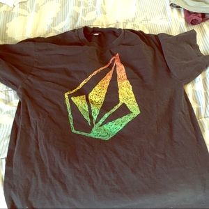 Volcom shirt